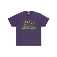 Lade das Bild in den Galerie-Viewer, CIVILIST Flower Tee Grape
